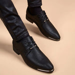 Men’s British Pointed Toe Business Leather Shoe