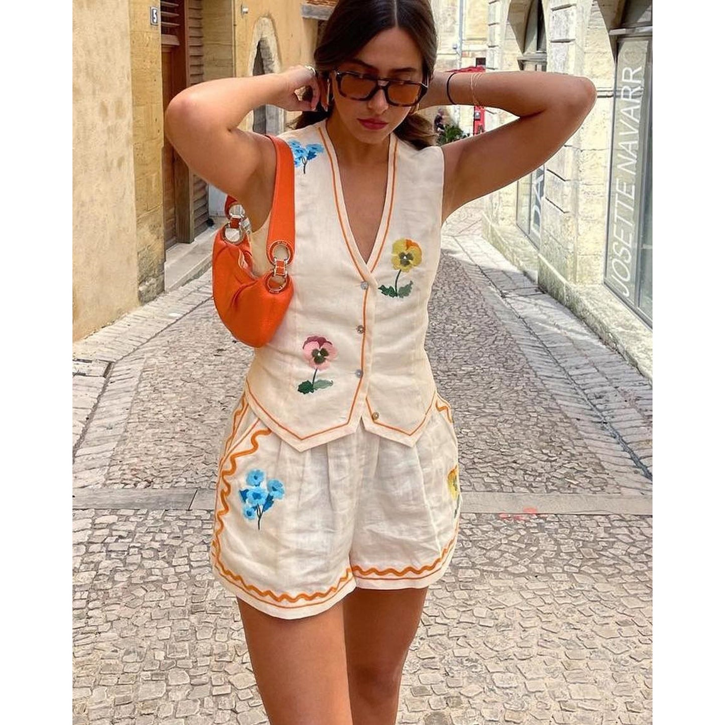 Sleeveless Printed Tank Top Set for Women - Fashionable and Casual Two-Piece Outfit for Spring and Summer