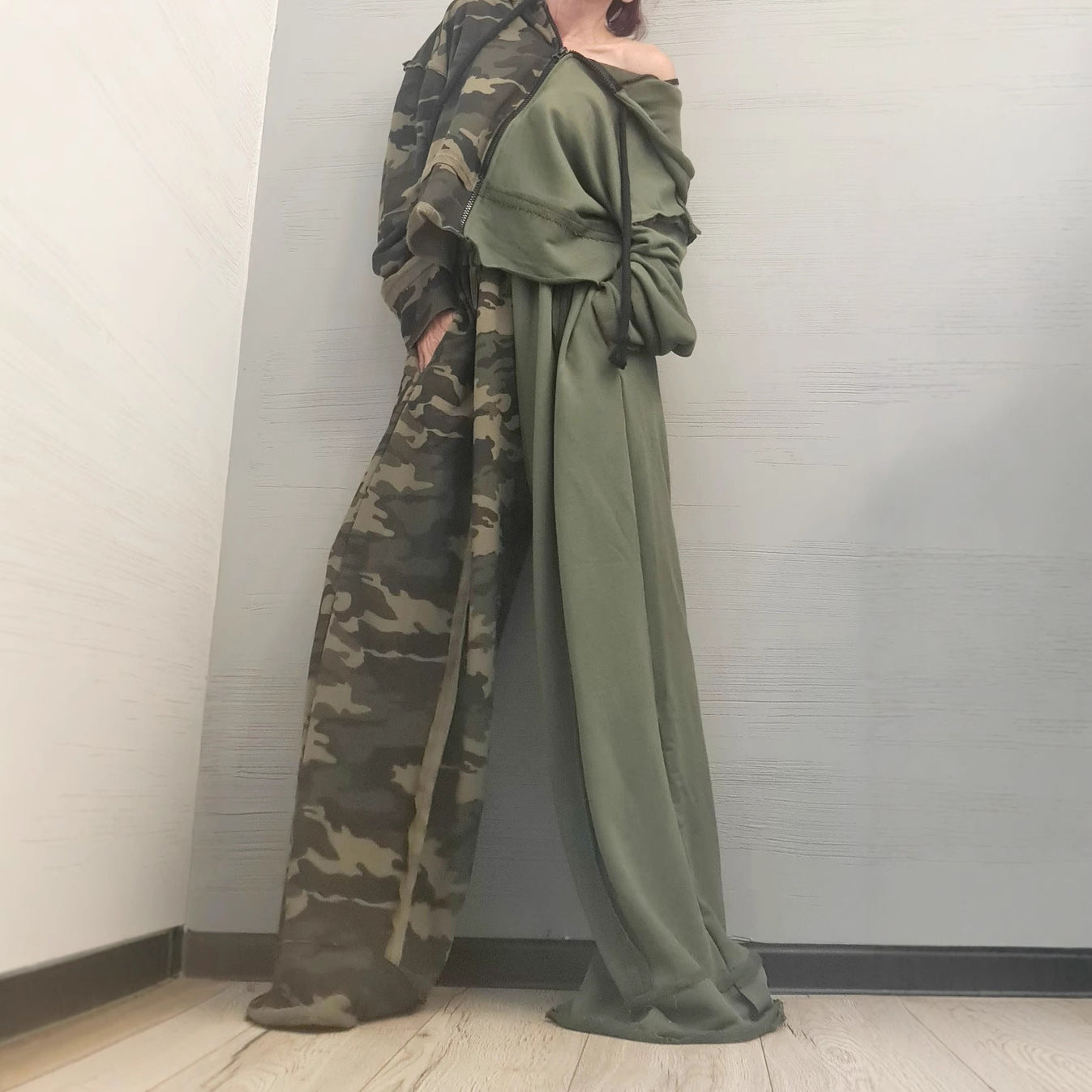 Loose long sleeved sweatshirt zipper jacket camouflage splicing casual pants set