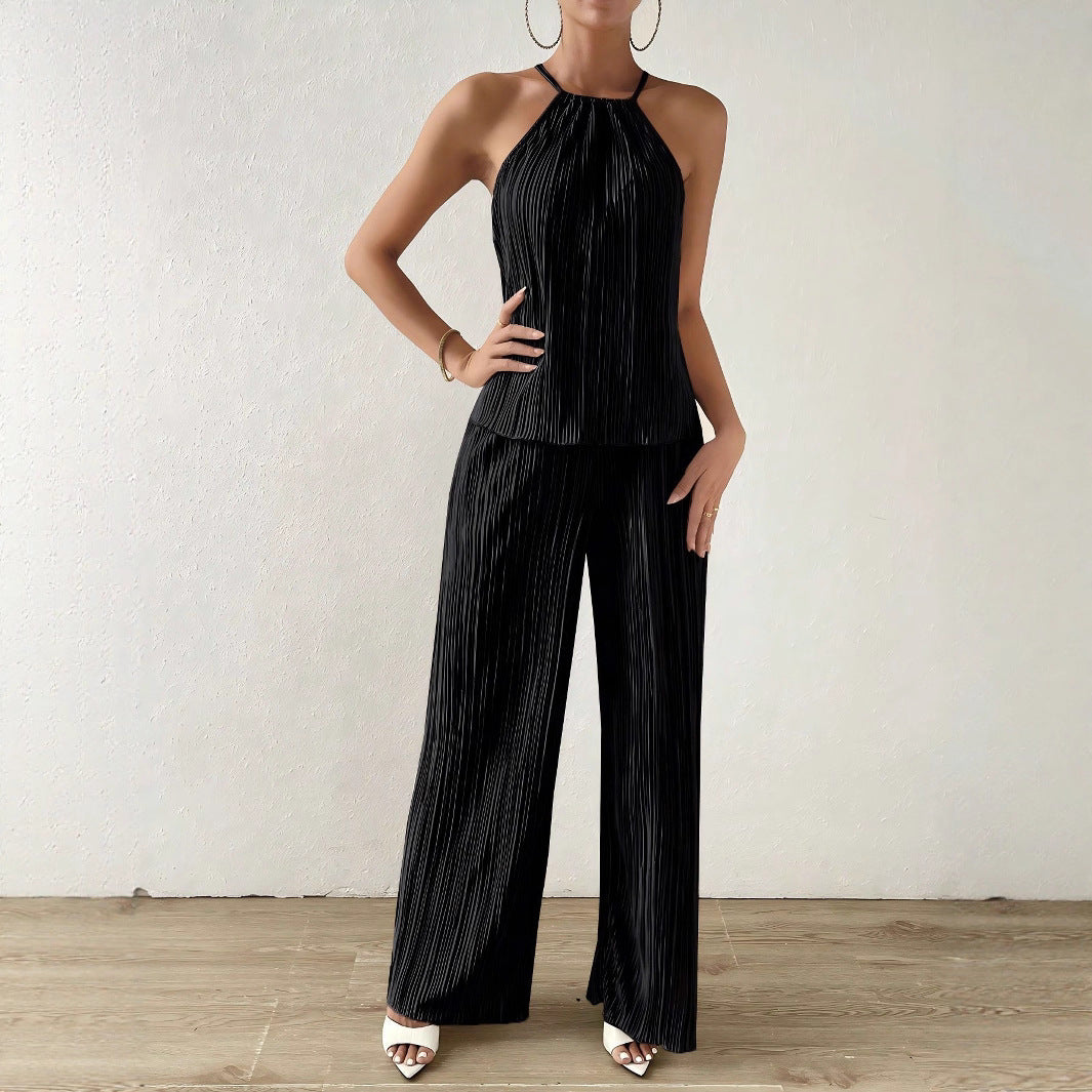 Neck strap and pants set