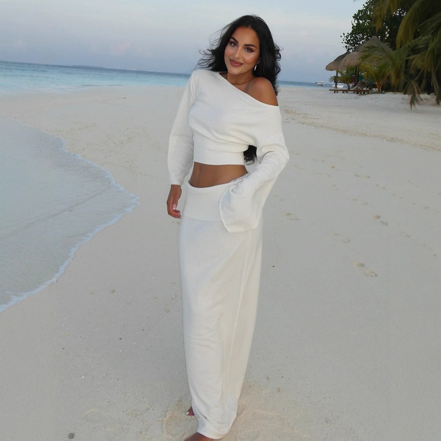 Sexy One-Shoulder Polar Fleece Long Sleeve Top and High-Waist Folded Waistband Versatile Skirt Two-Piece Set