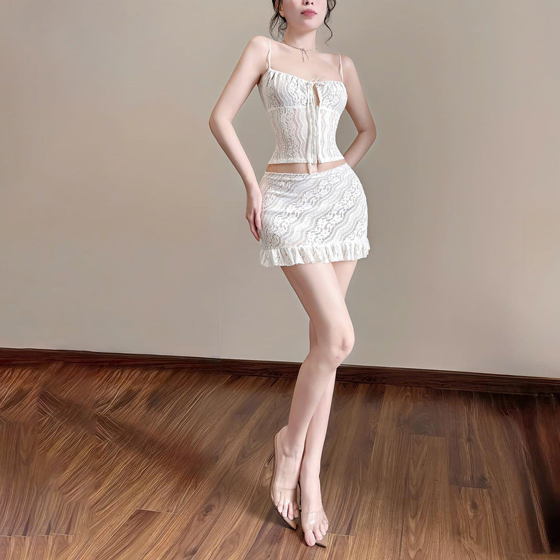 Casual camisole top high waist half body hip hugging skirt set for women