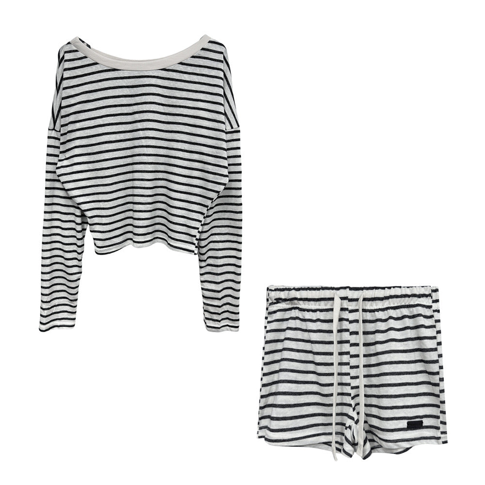 Sweet and Spicy Style Striped Set Loose Off-the-Shoulder T-Shirt + Casual Shorts