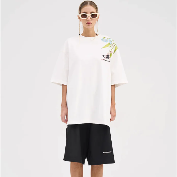 Floral Embroidered Short Sleeve T-shirt