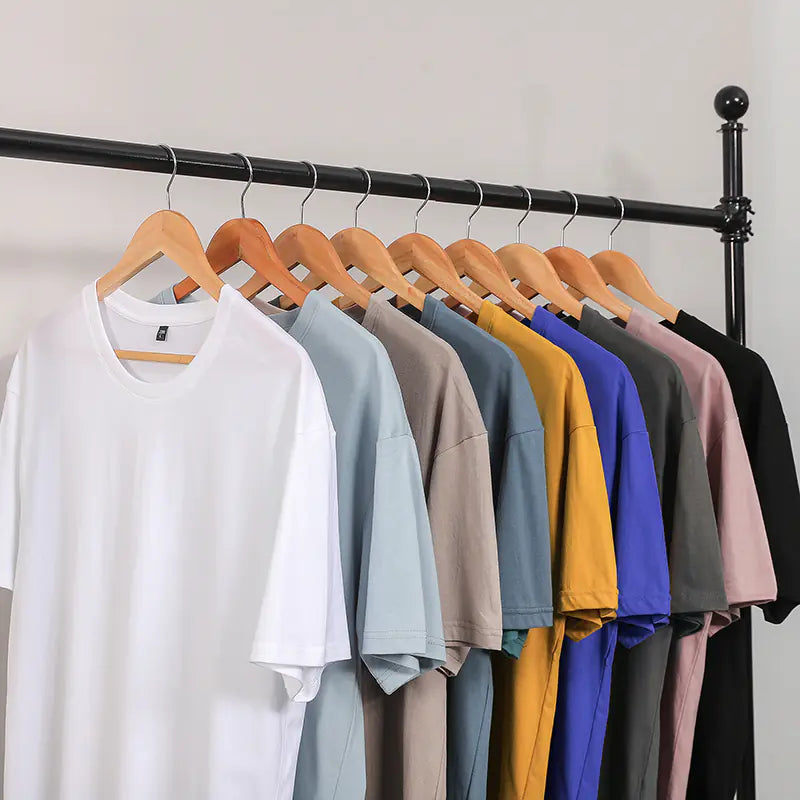 Men's Summer Short Sleeve Solid Color T-Shirt Outfit