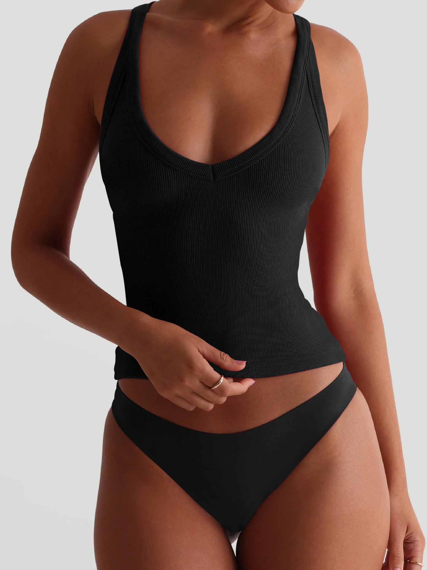 Women's Solid Color Backless Camisole Sexy Sporty Open-Back Outerwear