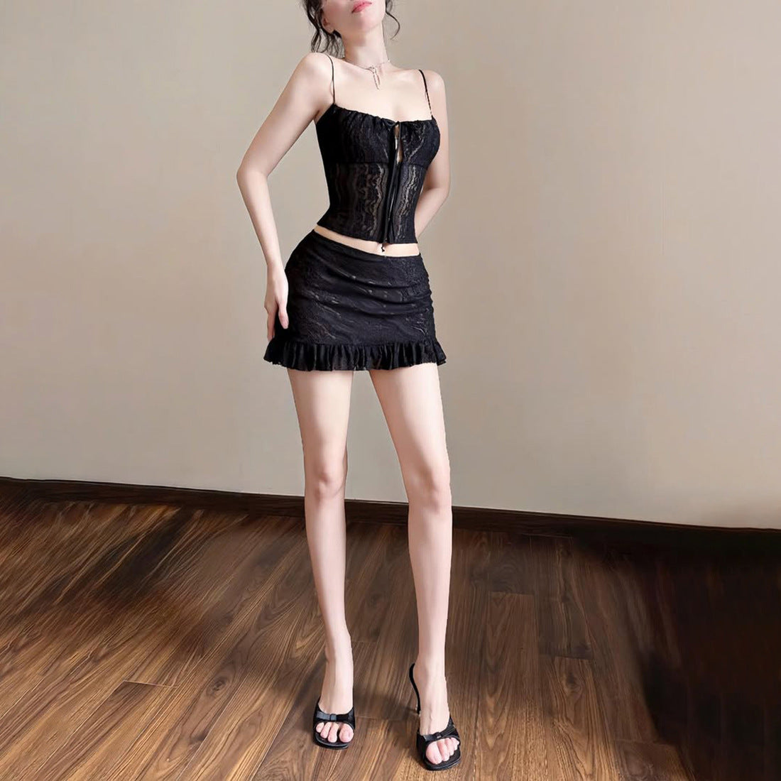 Casual camisole top high waist half body hip hugging skirt set for women
