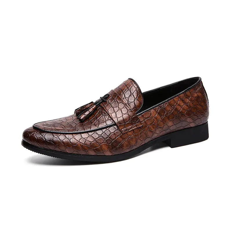 British Men's Pointed Shoes for Nightclub Stylists