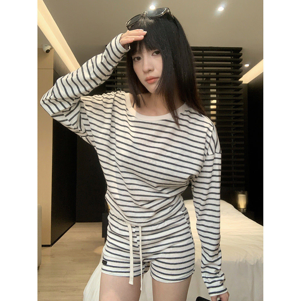 Sweet and Spicy Style Striped Set Loose Off-the-Shoulder T-Shirt + Casual Shorts
