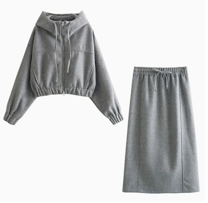 Fashionable Casual Hooded Zip-Up Sweatshirt Jacket + Shorts