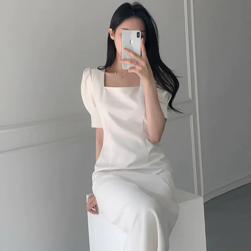 Korean Chic French Style Slim-Fit Midi Dress with Puff Sleeves