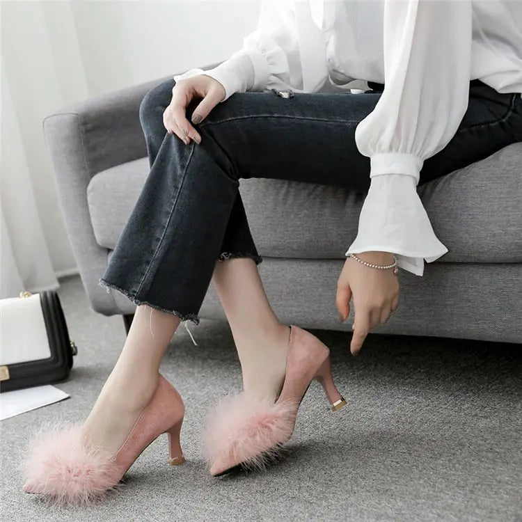 Plain Color Pointed Toe Mid-Heel Work Shoes for Women