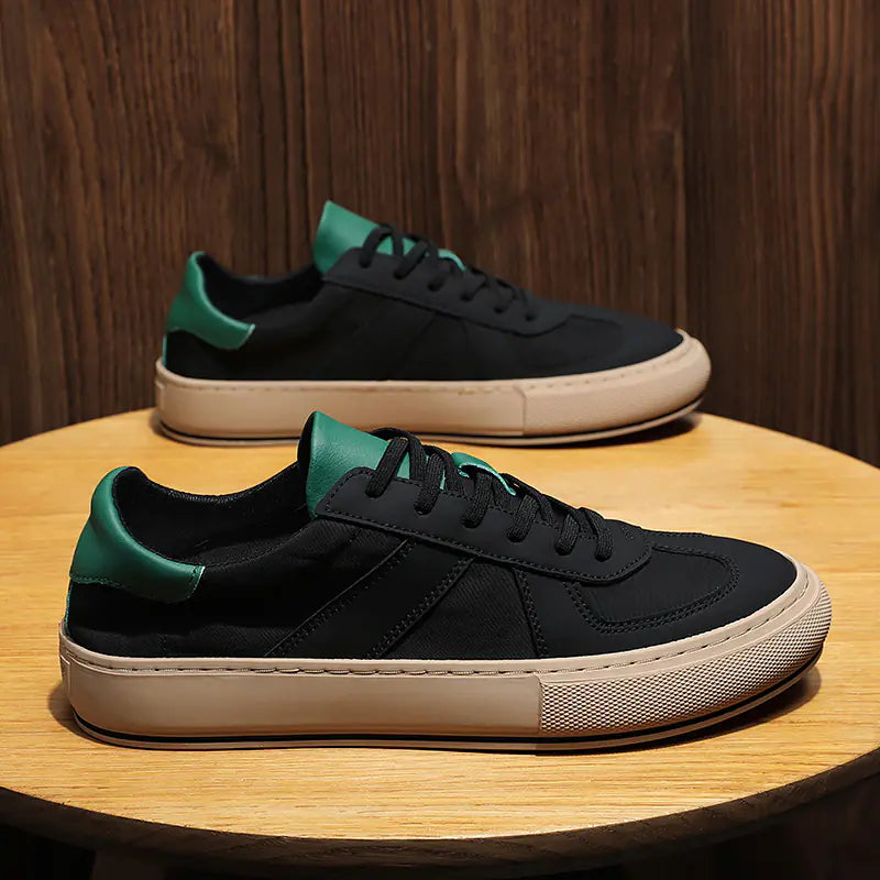 2022 Men's Casual White Leather Vulcanized Sneakers