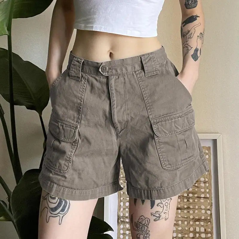 High-Waisted Solid Color Multi-Pocket Cargo Shorts