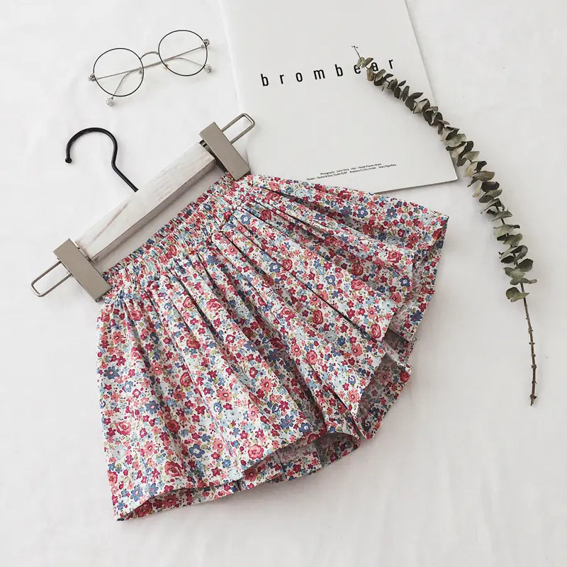 Cute Western Style Girls' Thin Cotton Wide-Leg Shorts