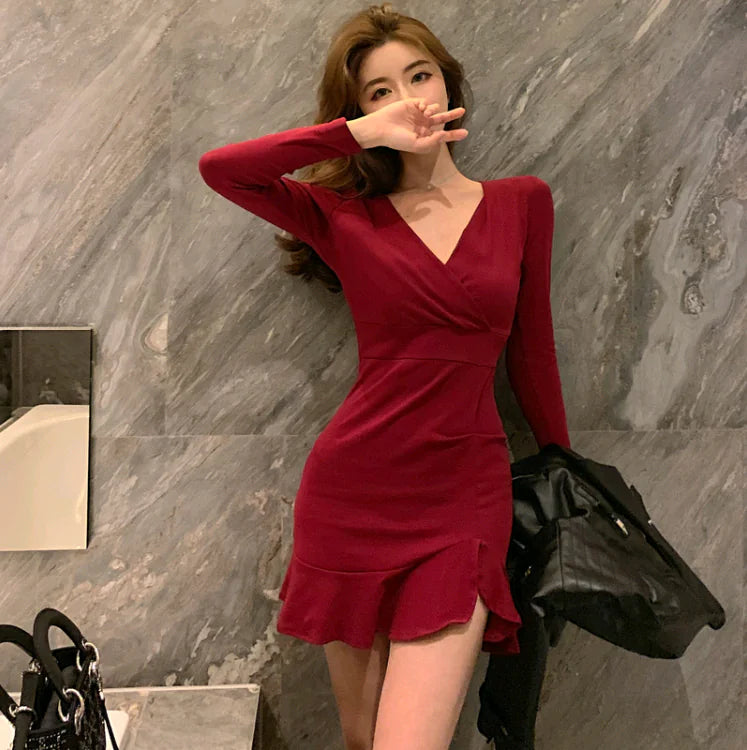 V-Neck Long Sleeve Dress with Fitted Mermaid Style
