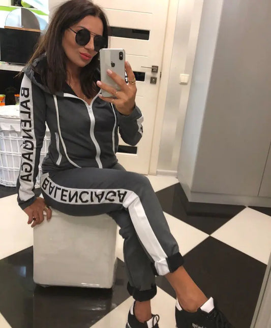 2019 Women's Fashion Hoodie Sports Set for Cross-Border